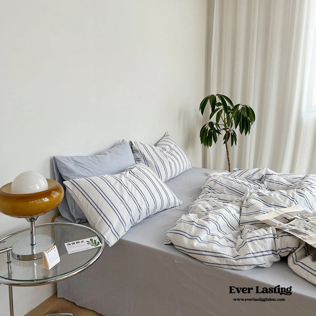 Minimal Stripe Bedding Set / Green Ever Lasting