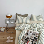 Minimal Stripe Bedding Set / Green Ever Lasting