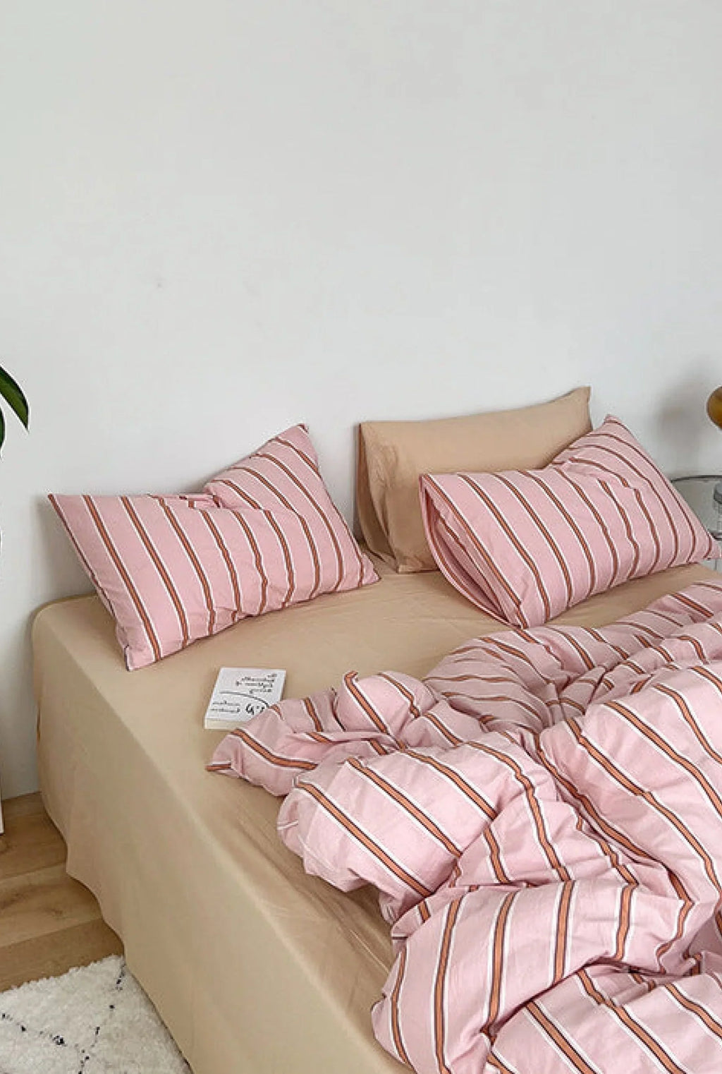 Minimal Stripe Bedding Set / Pink