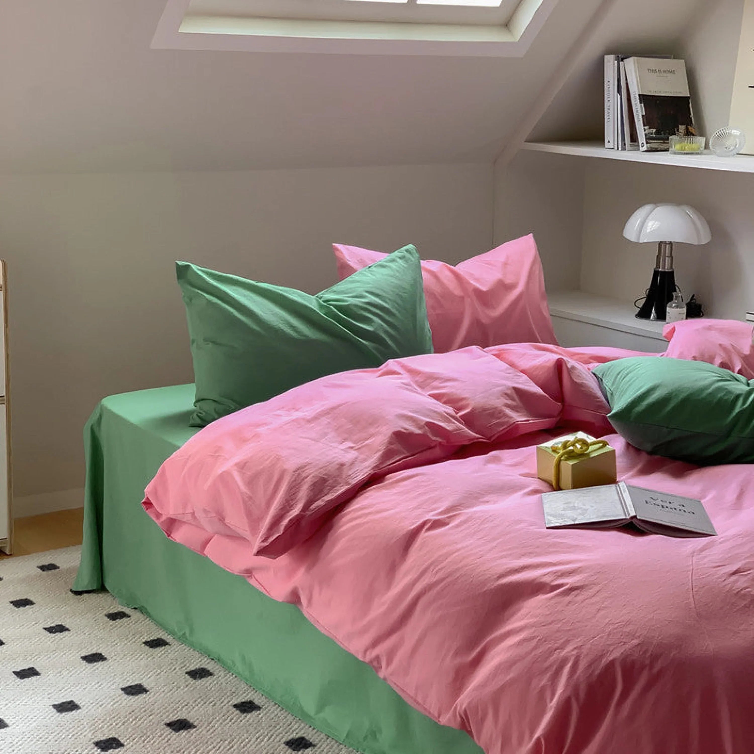 Mixed Color Maximalist Bedding Set / Green + Black Ever Lasting