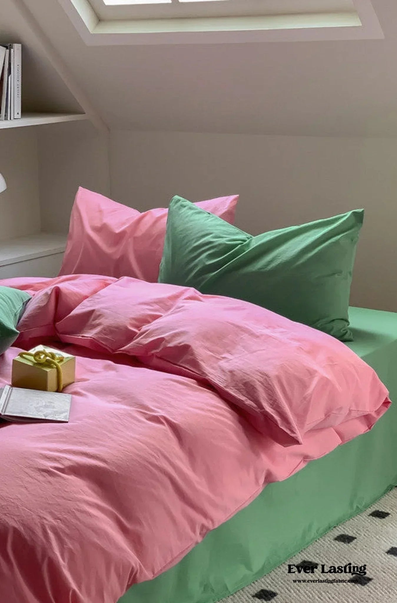 Mixed Color Maximalist Bedding Set / Green + Pink Ever Lasting