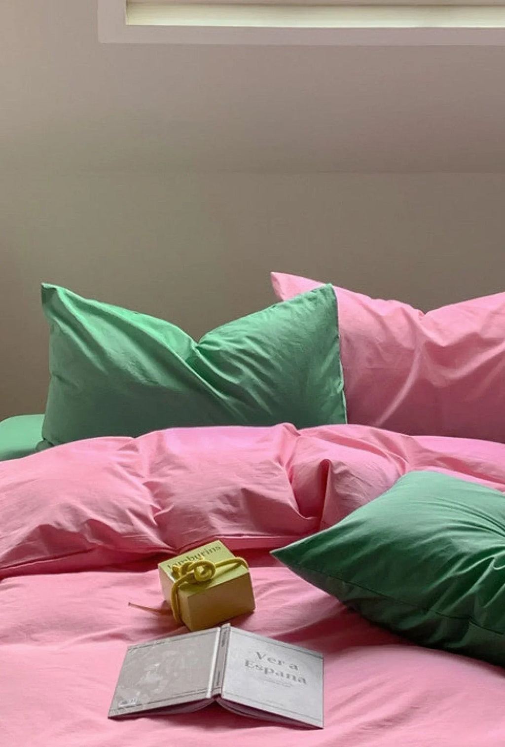 Mixed Color Maximalist Bedding Set / Purple + Black Ever Lasting