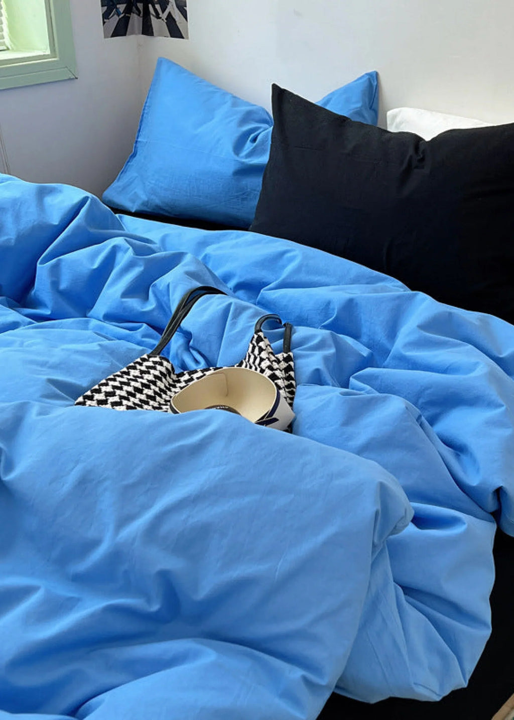 Mixed Color Ocean Crush Washed Cotton Bedding Set / White + Blue Ever Lasting