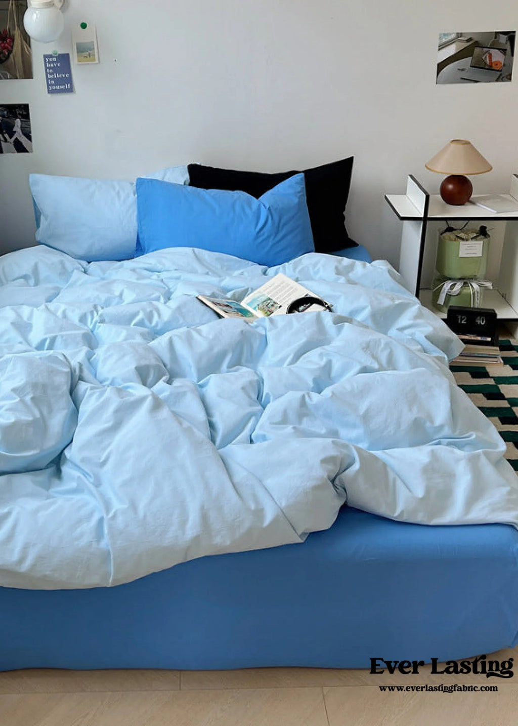 Mixed Color Ocean Crush Washed Cotton Bedding Set / White + Blue Ever Lasting