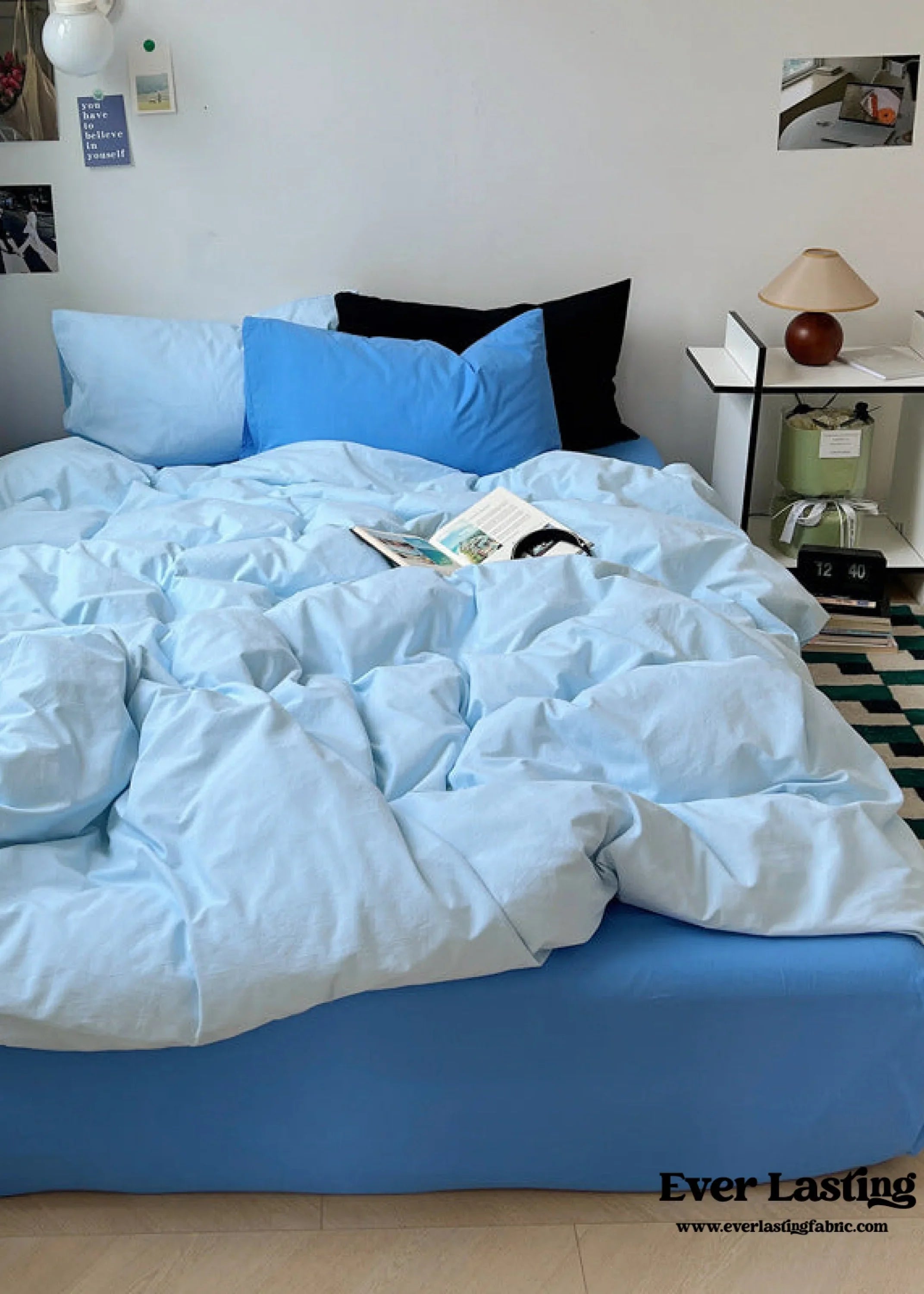 Mixed Color Ocean Crush Washed Cotton Bedding Set / White + Blue Ever Lasting