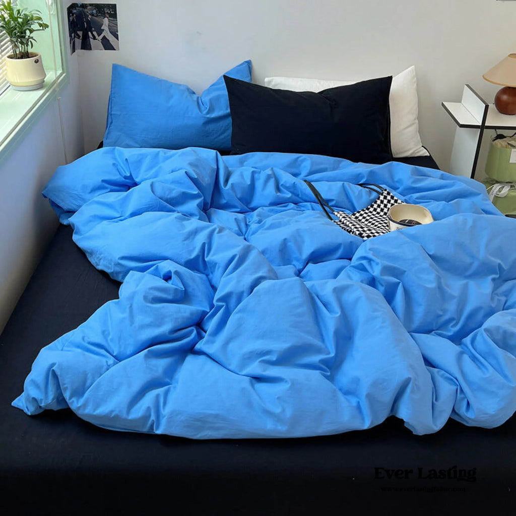 Mixed Color Ocean Crush Washed Cotton Bedding Set / White + Blue Ever Lasting