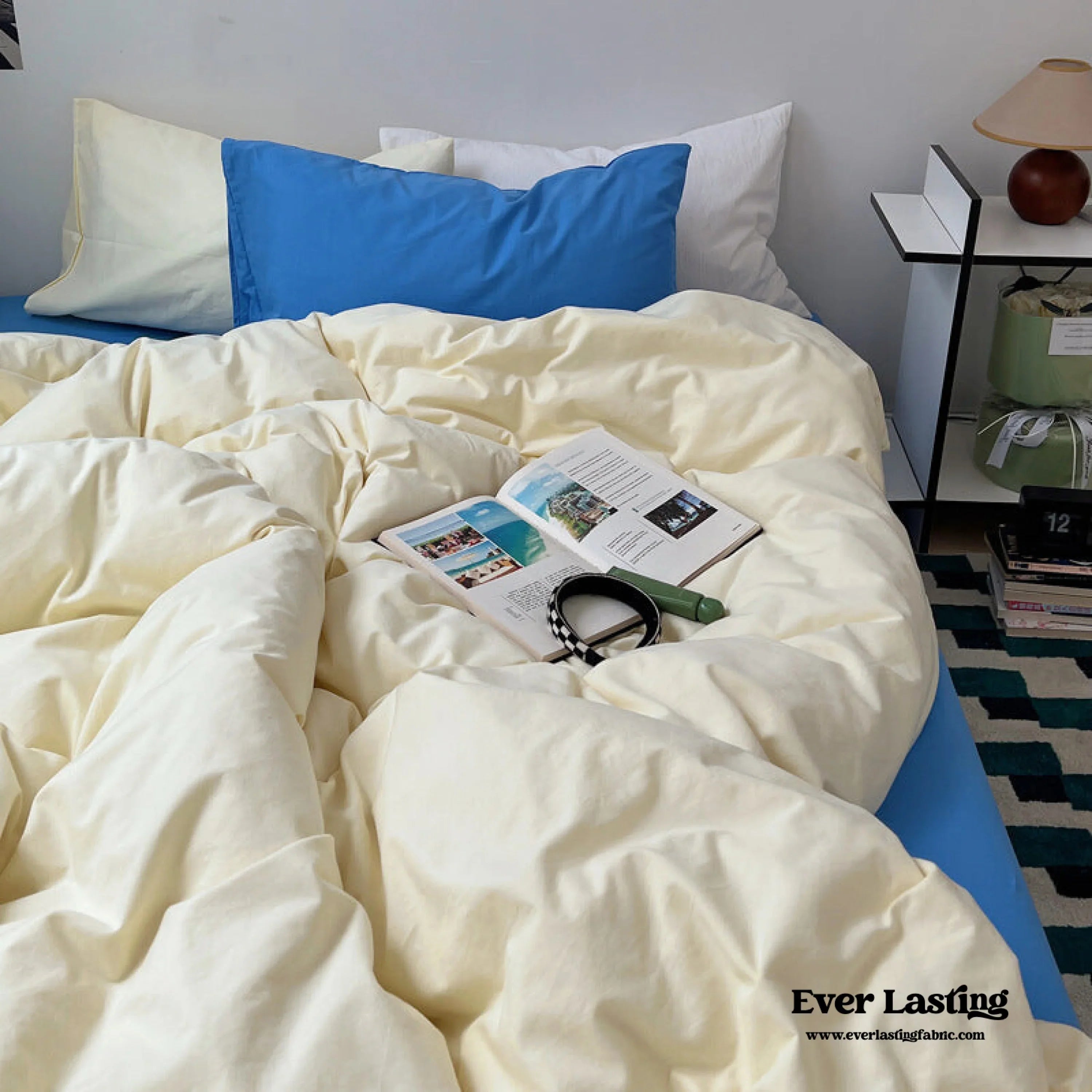 Mixed Color Ocean Crush Washed Cotton Bedding Set / White + Blue Ever Lasting