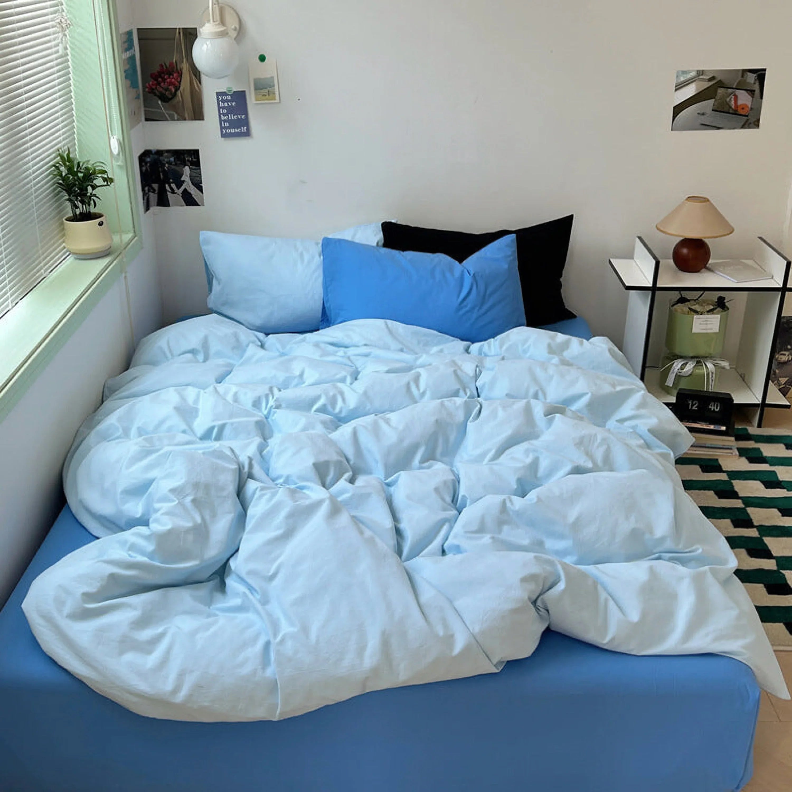 Mixed Color Ocean Crush Washed Cotton Bedding Set / White + Blue Ever Lasting