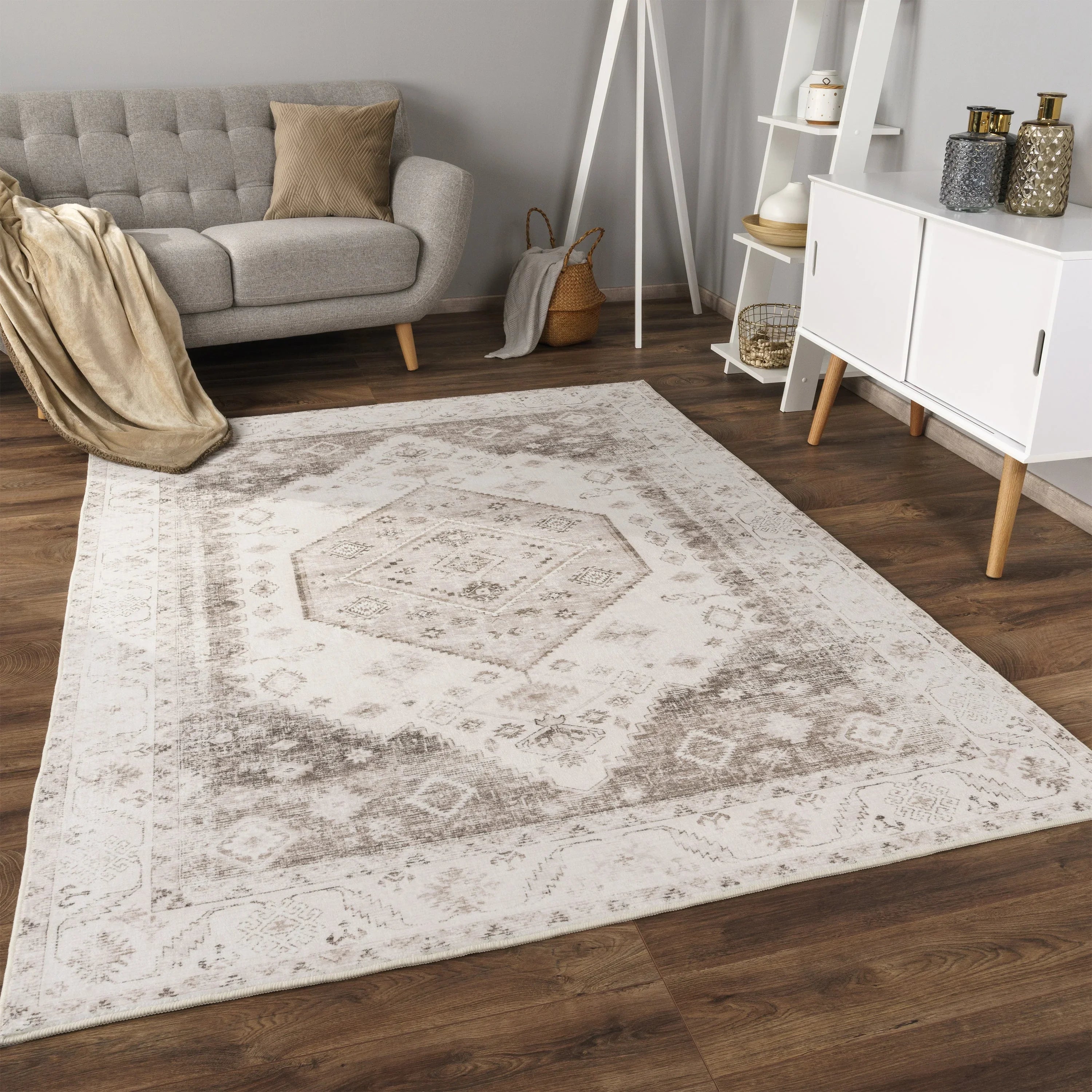Modern Area Rug Cambridge with Vintage Faded Look RugYourHome