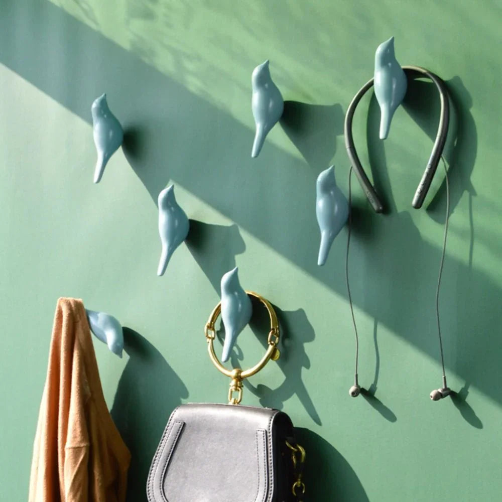 White resin bird wall hook, modern 3D design, heavy duty key holder - House of Avana