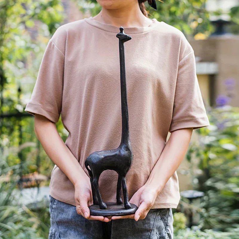 Chic Giraffe Metal Tissue Holder - Freestanding, Self-Adhesive Paper Towel Dispenser for Home & Kitchen Decor - House Of Avana