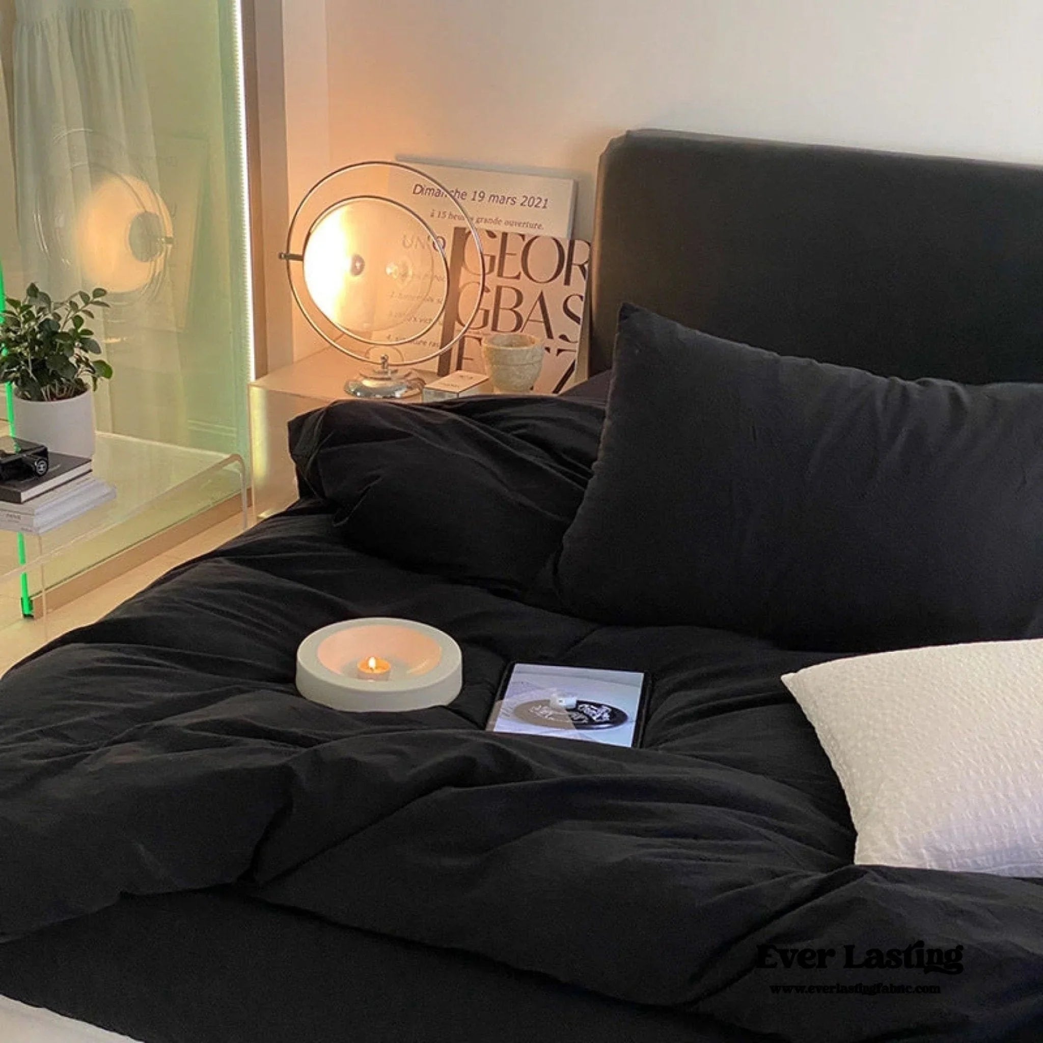 Modern Washed Cotton Bedding Set / Black Ever Lasting