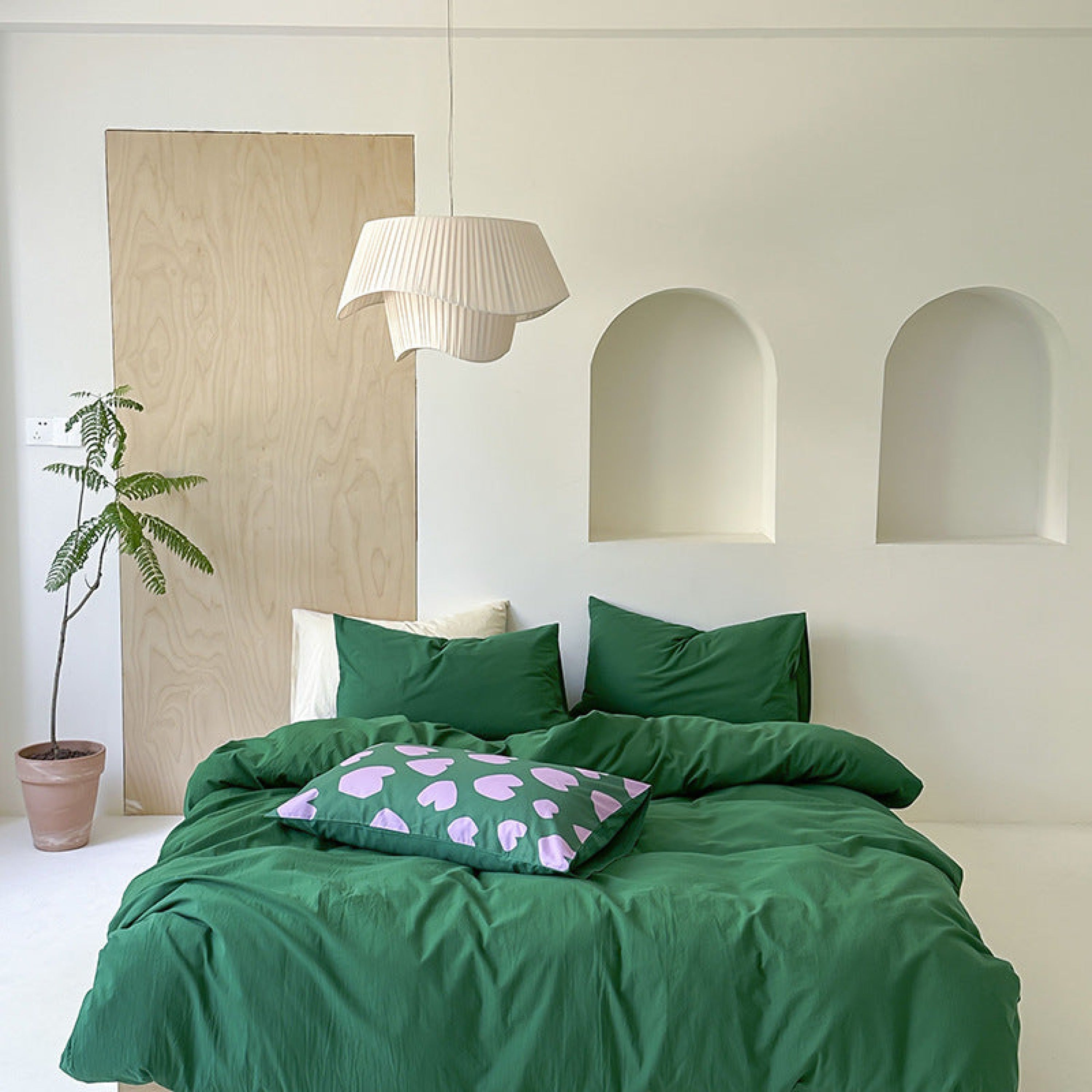 Modern Washed Cotton Bedding Set / Black Ever Lasting