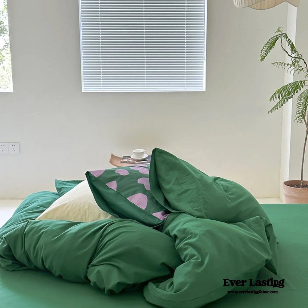 Modern Washed Cotton Bedding Set / Green Ever Lasting