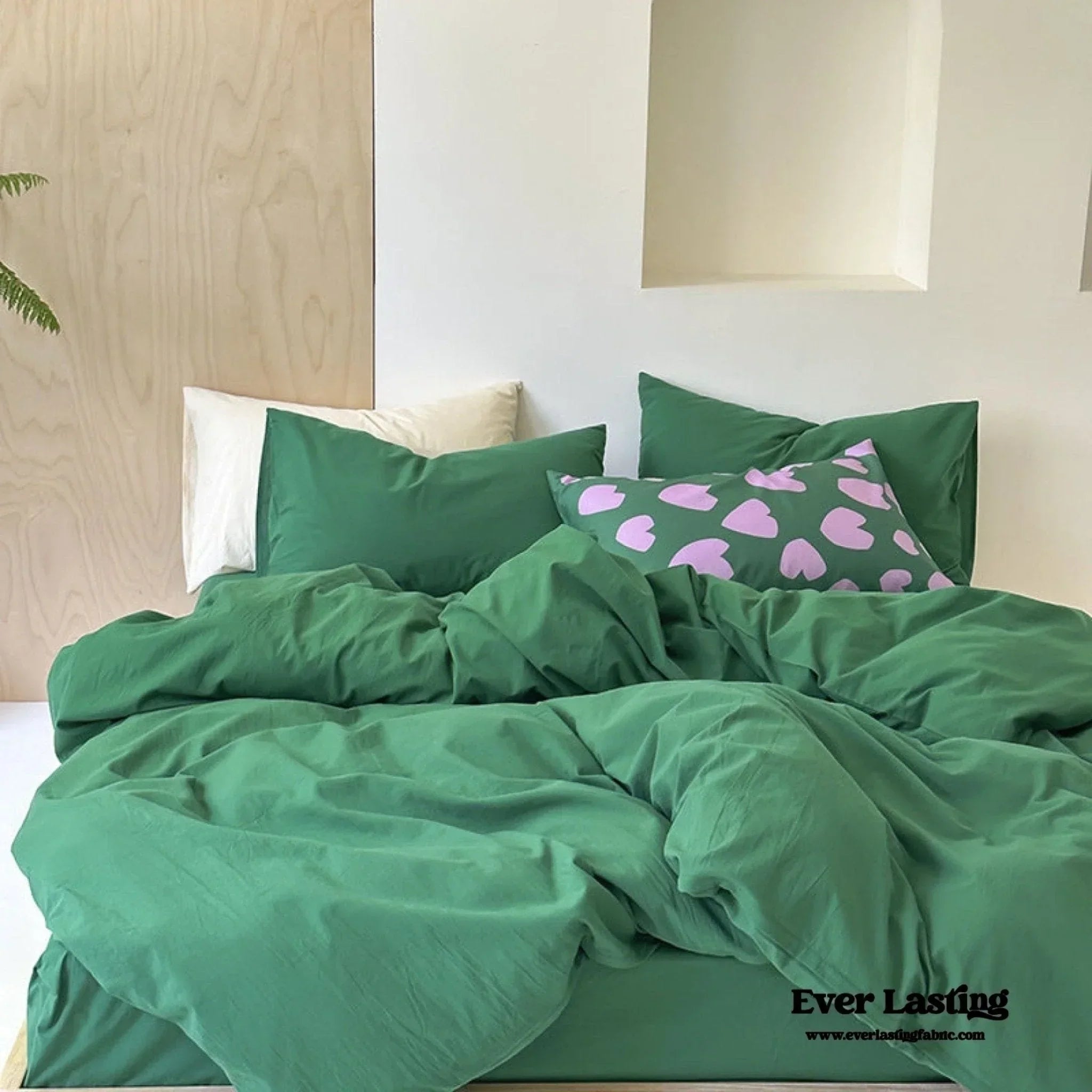 Modern Washed Cotton Bedding Set / Green Ever Lasting