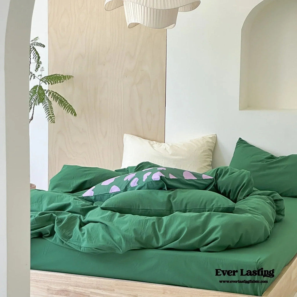 Modern Washed Cotton Bedding Set / Green Ever Lasting