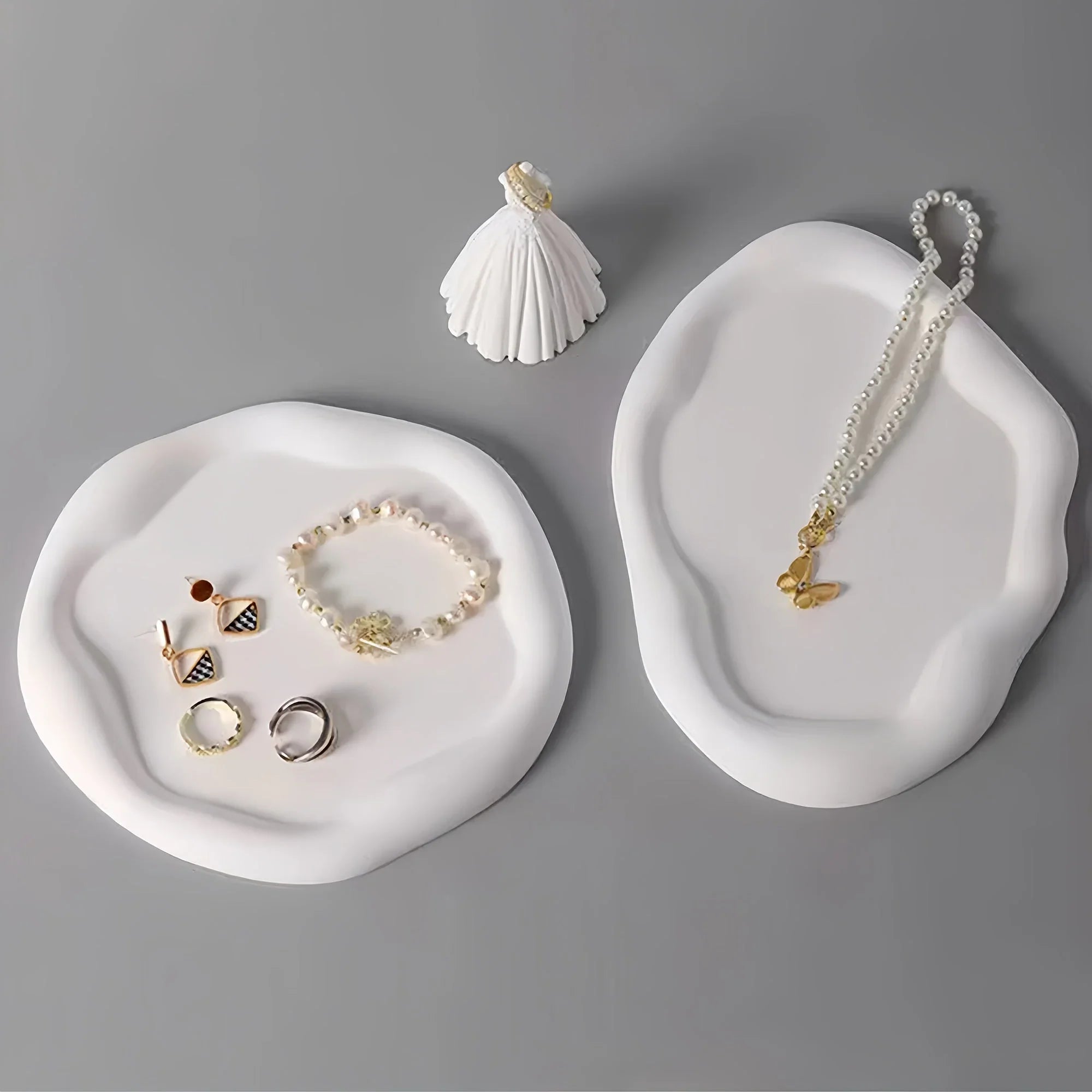 Mold - Silicone Cloud Diy Small, angled view - House Of Avana