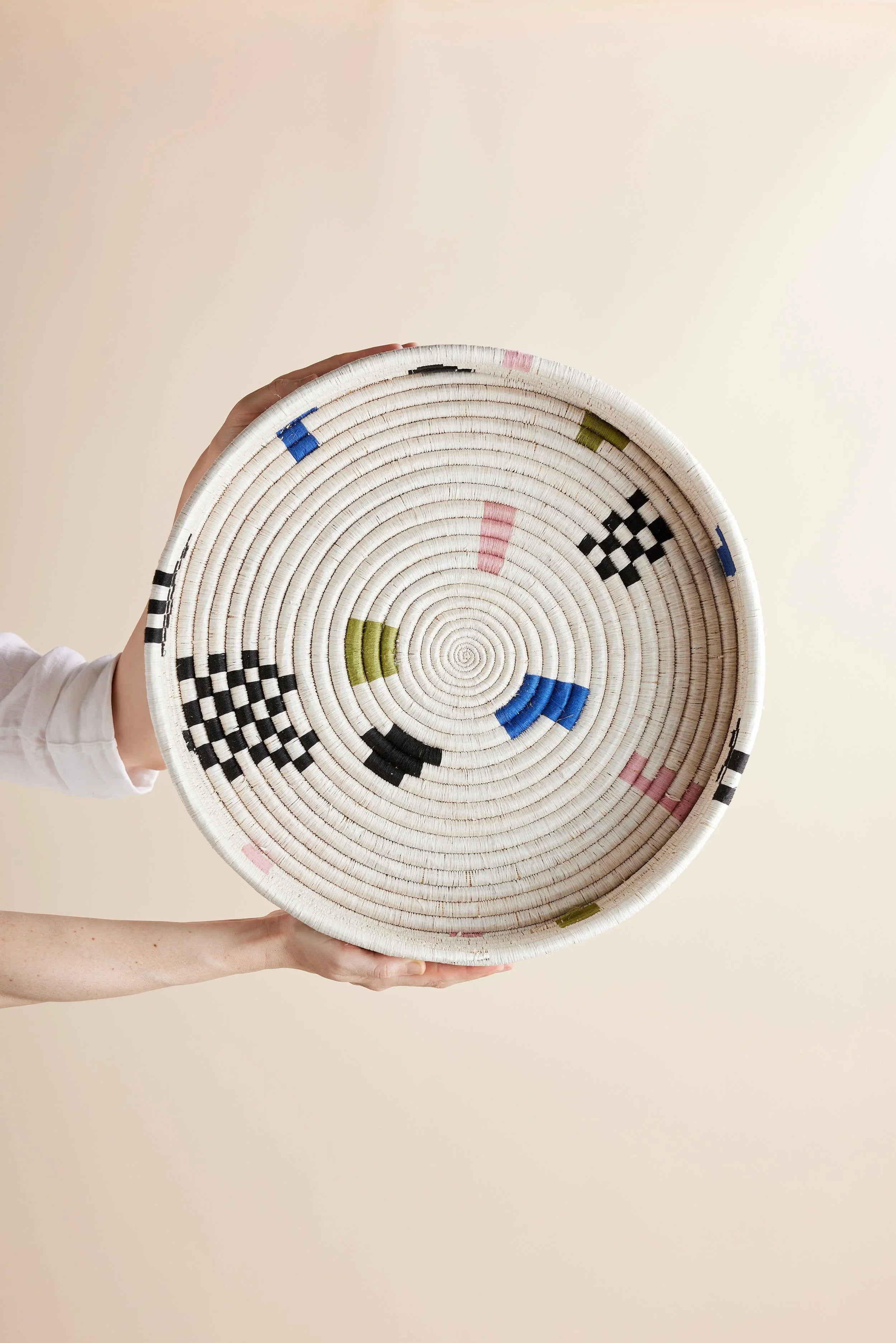 Mosaic Woven Nesting Tray Kanju Interiors