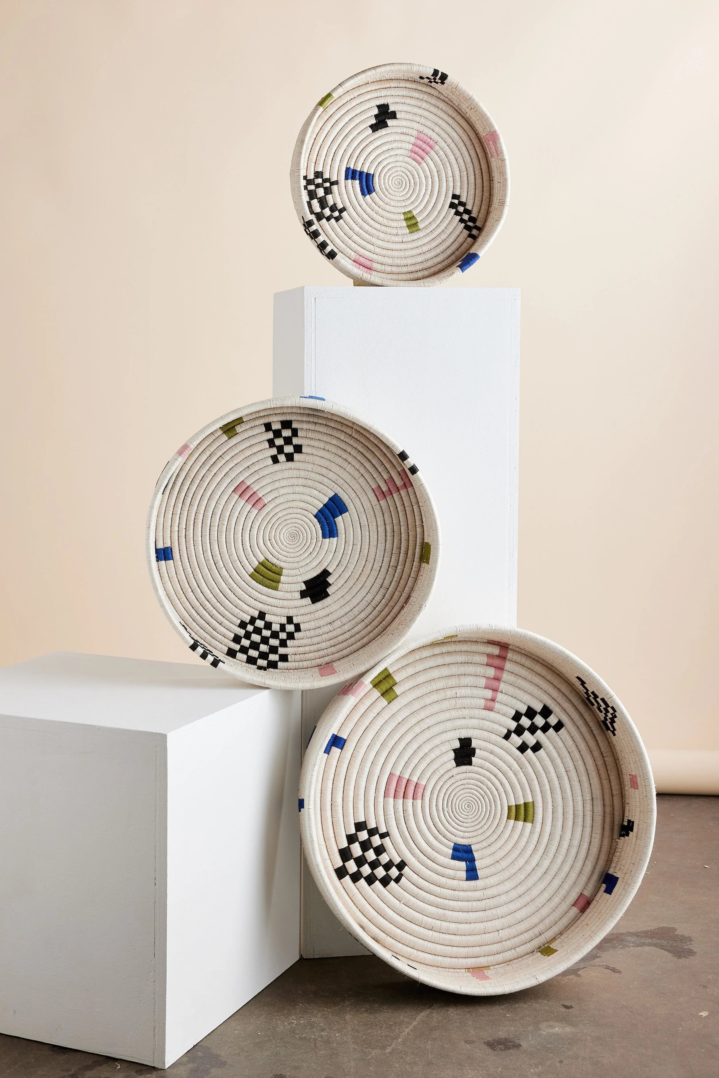 Mosaic Woven Nesting Tray Kanju Interiors