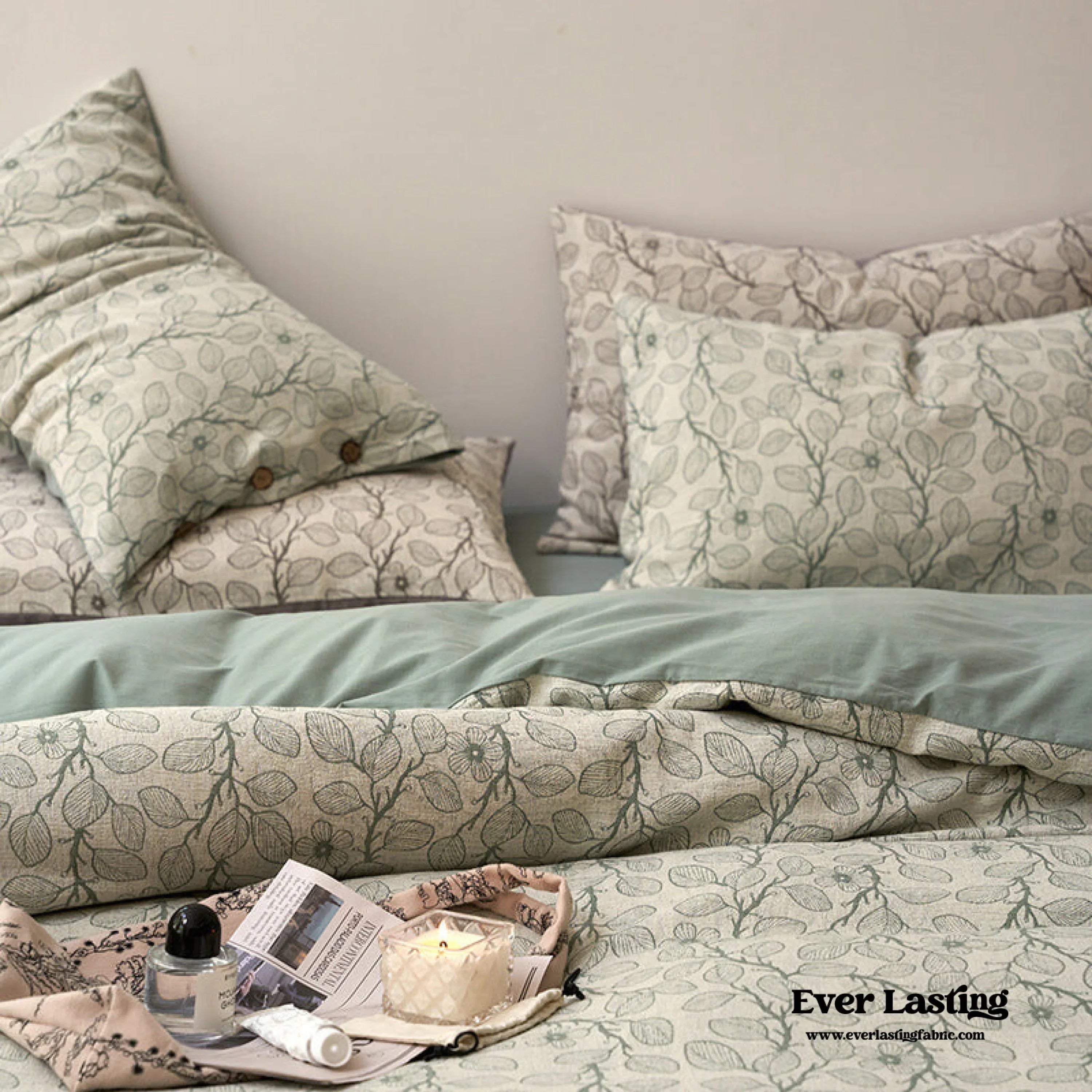 Mother Earth Floral Bedding Set / Pink Buttoned Ever Lasting