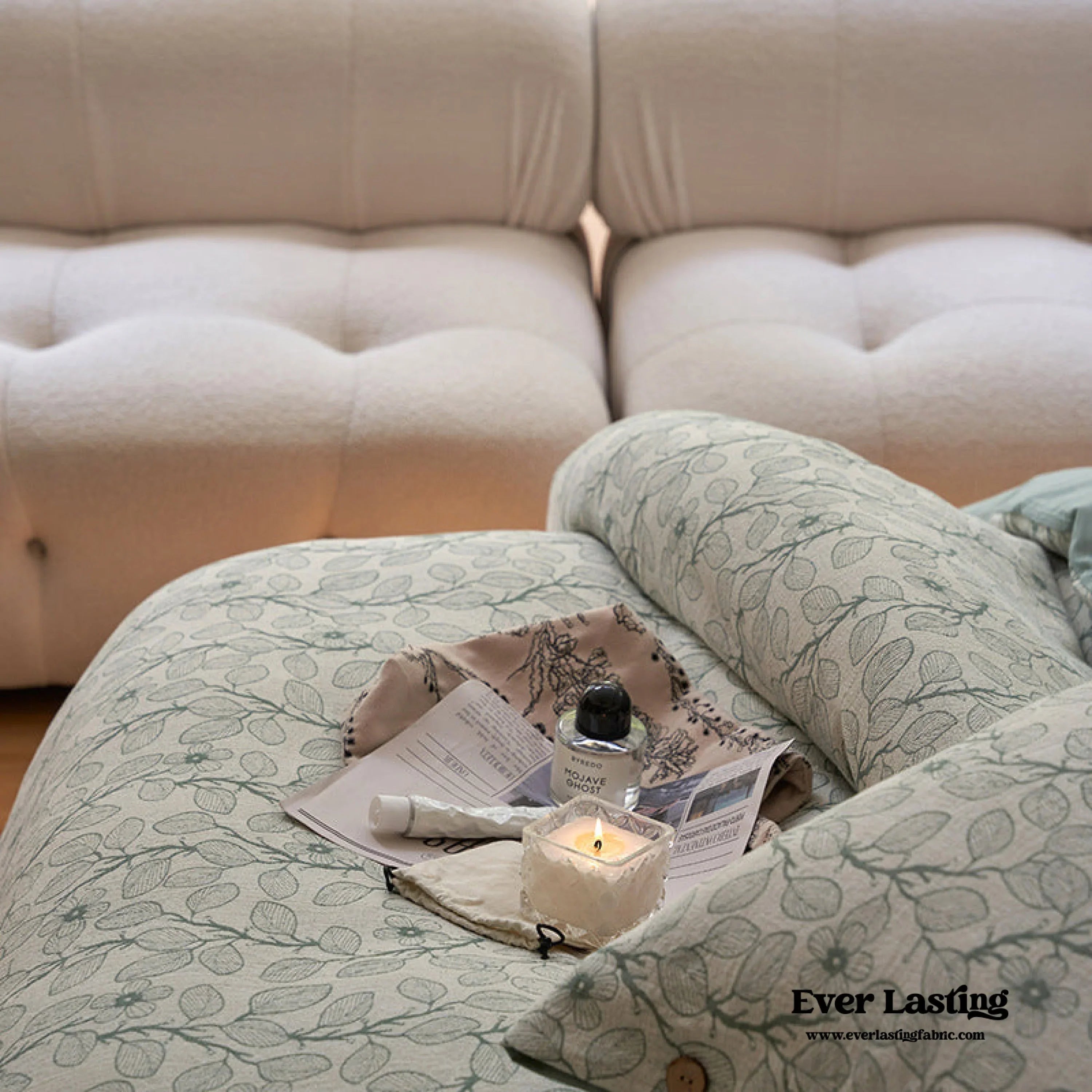 Mother Earth Floral Bedding Set / Pink Buttoned Ever Lasting