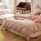 Mother Earth Floral Bedding Set / Pink Buttoned Ever Lasting