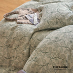 Mother Earth Floral Bedding Set / Pink Buttoned Ever Lasting