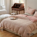 Mother Earth Floral Bedding Set / Pink Buttoned Ever Lasting