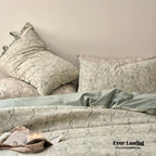 Mother Earth Floral Bedding Set / Pink Buttoned Ever Lasting