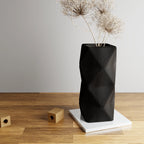 Mountain Vase, close-up view - House Of Avana