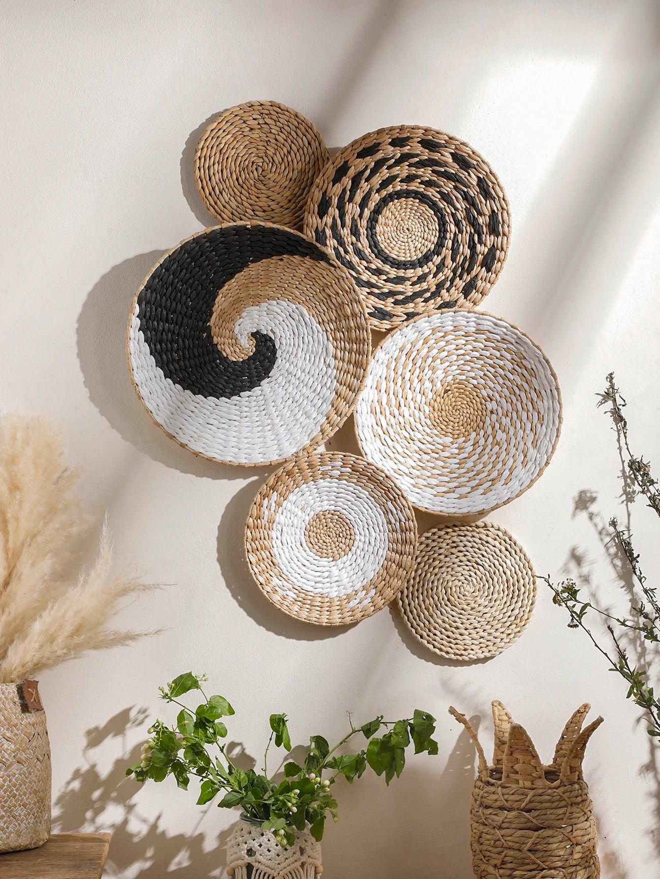 Natural Seagrass Handmade Wall Decor with Organic Texture, front view - House Of Avana