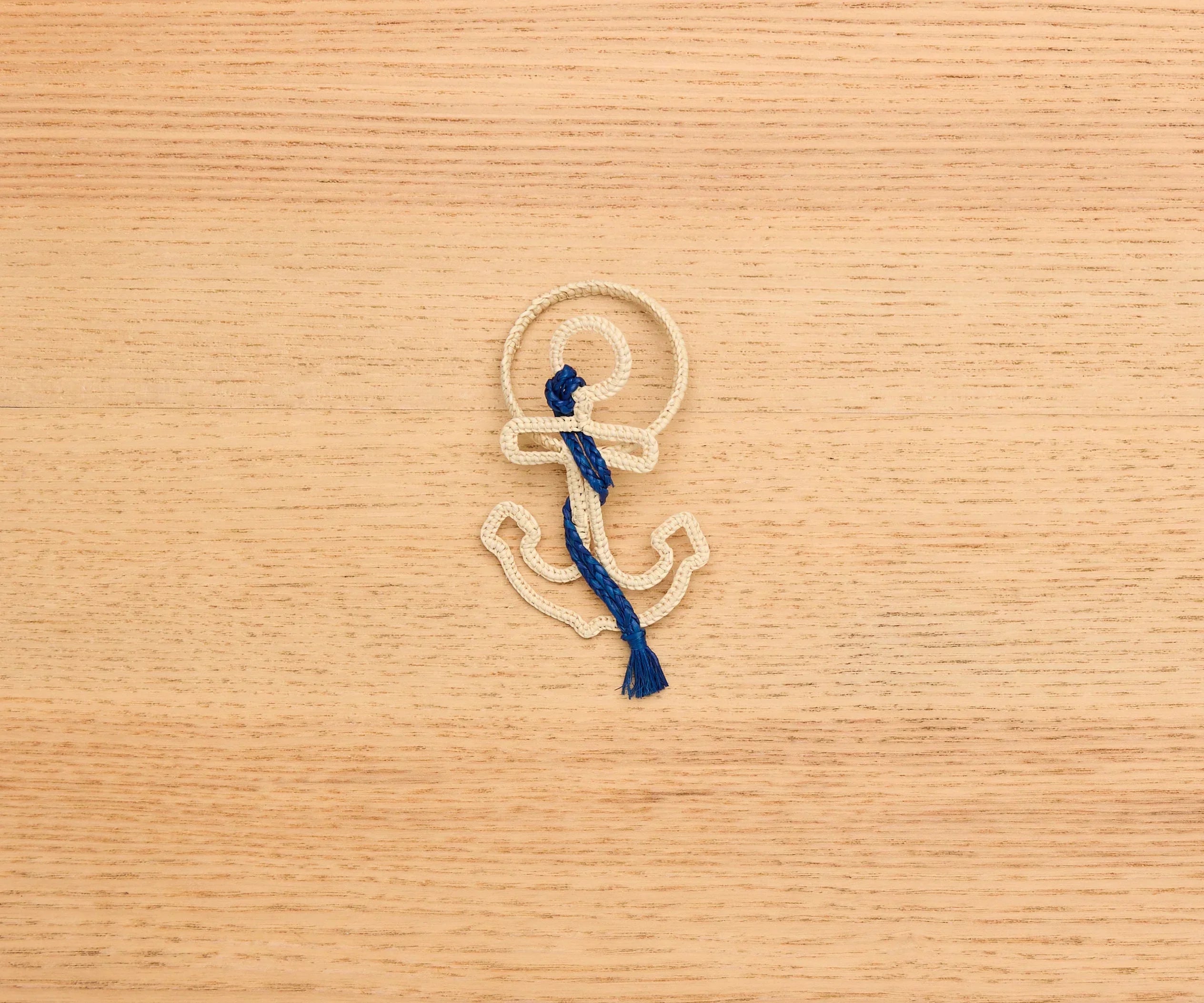 Nautical Anchor Napkin Rings – Coastal Table Decor, Handmade Raffia Napkin Holders, Set of 4 Blue and White Anchor Rings, Ocean Party Decor Payton James