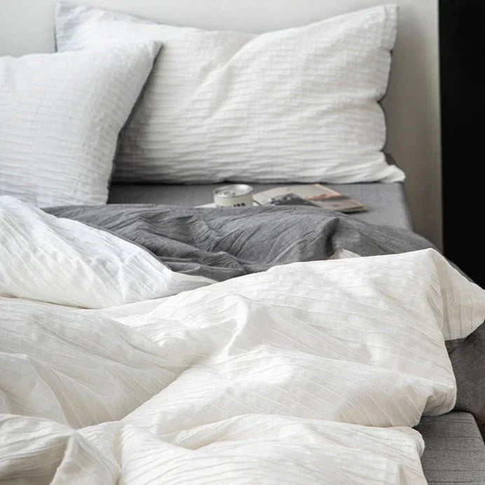 Neutral Bedding Set / Gray Ever Lasting