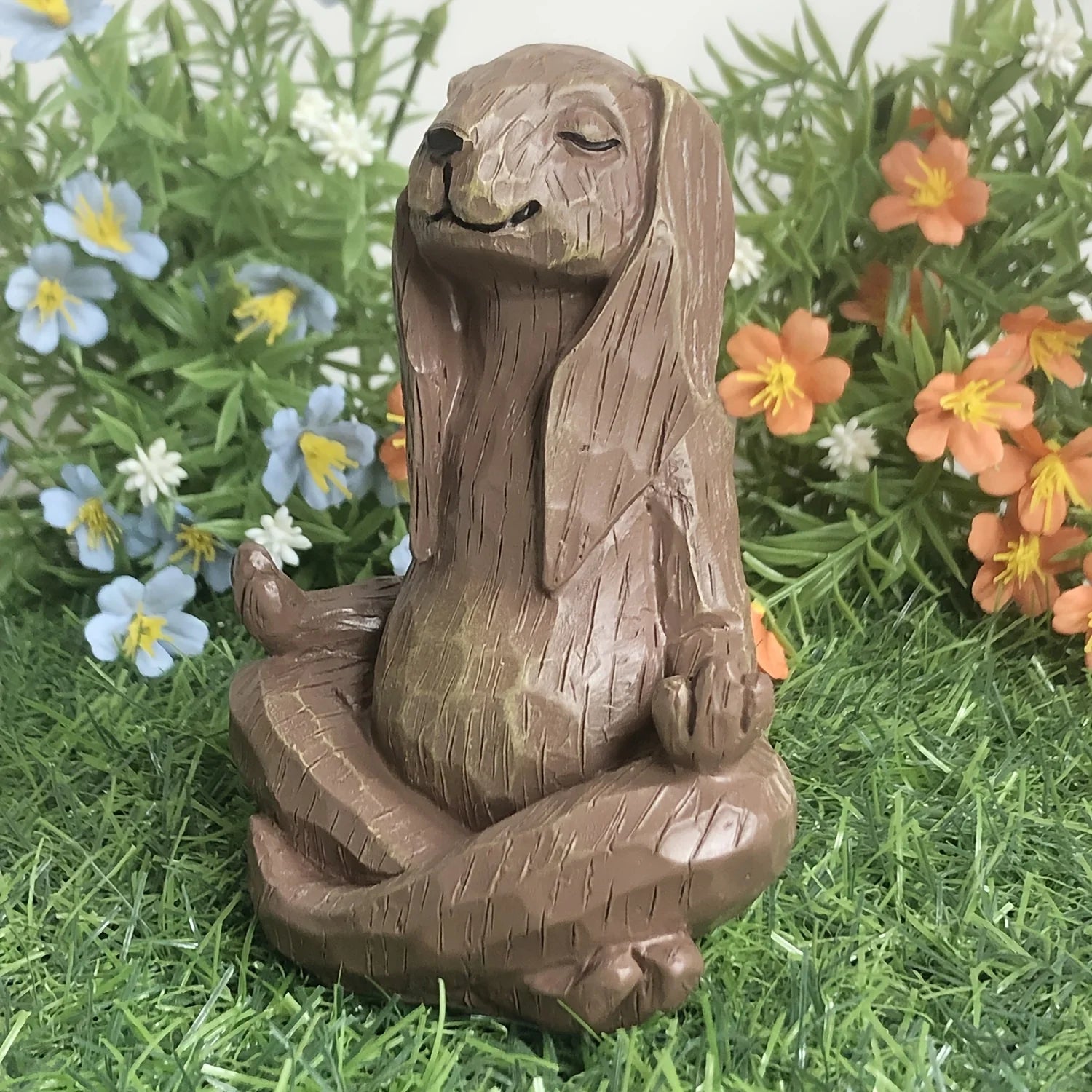 Ornament - Decorative White Garden Statue