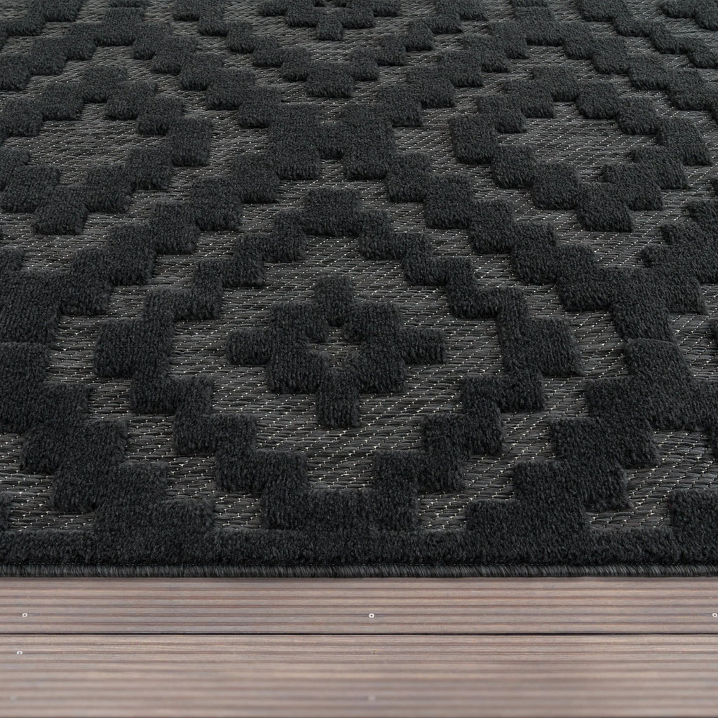 Indoor Outdoor Rug Livorno Trellis High-Low Pattern In Anthracite RugYourHome