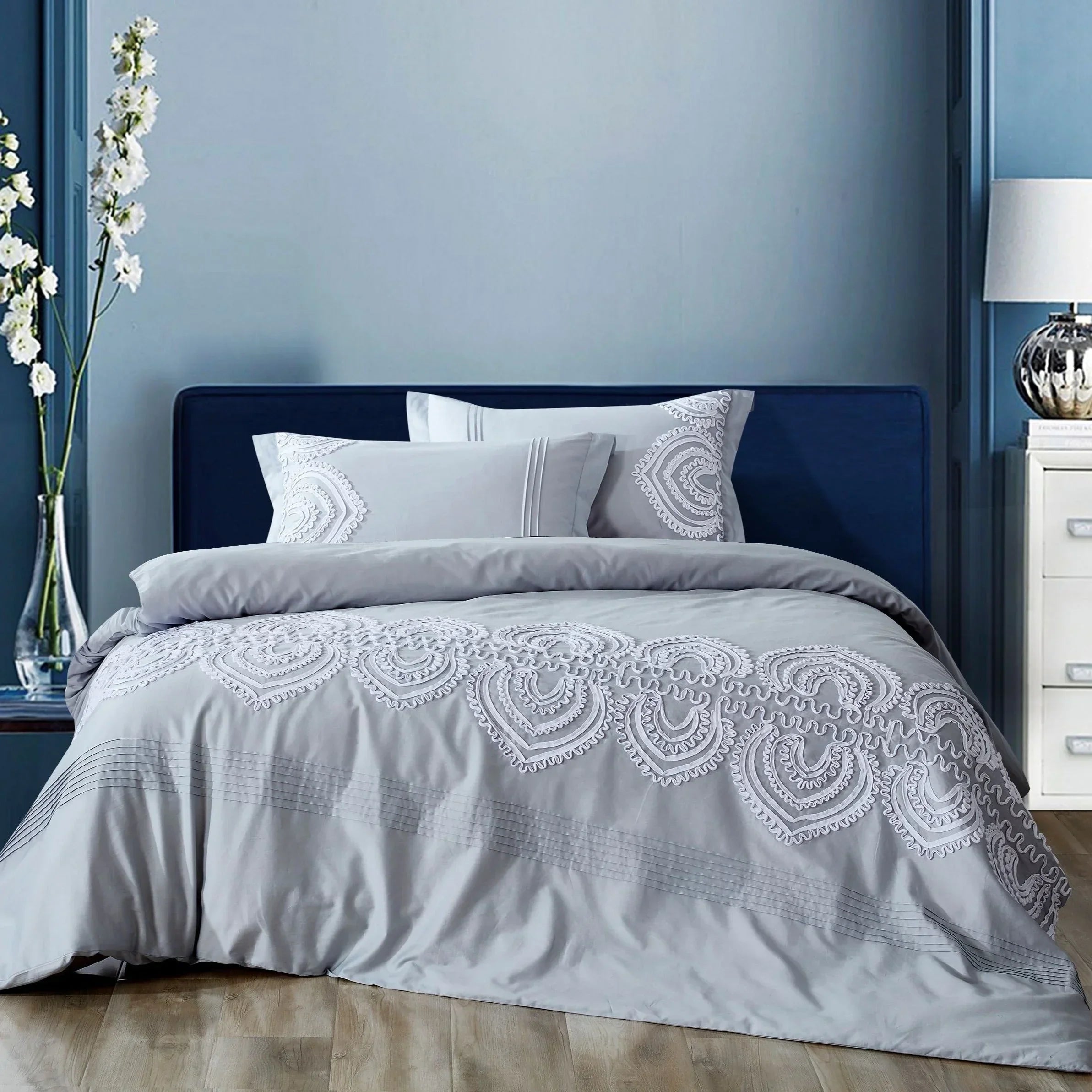 Padma Embroidered Duvet Set Mélange Home