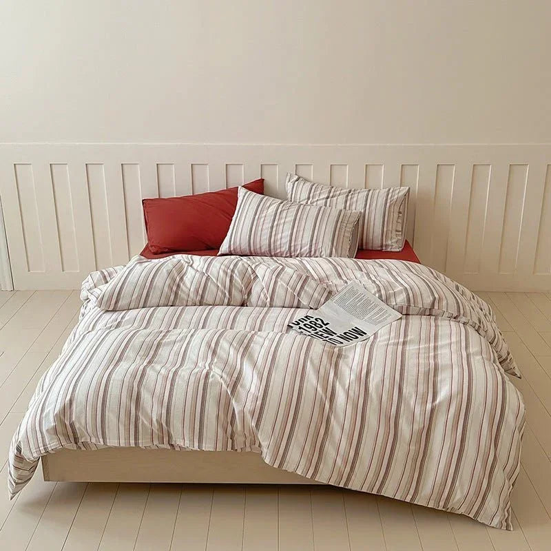 Parker Minimalist Striped Bedding Set / Blue & Brown Ever Lasting