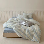 Parker Minimalist Striped Bedding Set / Blue & Brown Ever Lasting