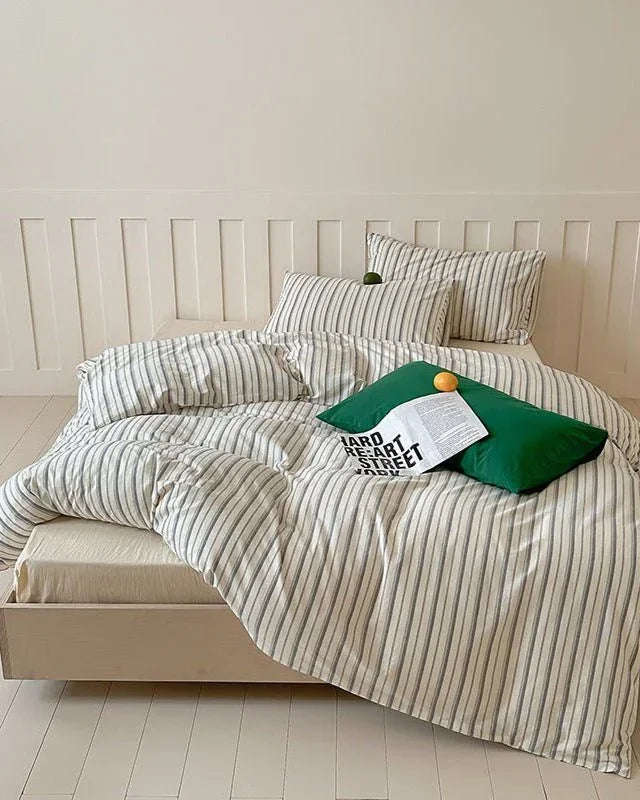 Parker Minimalist Striped Bedding Set / Blue & Brown Ever Lasting