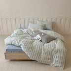 Parker Minimalist Striped Bedding Set / Khaki & Gray Ever Lasting