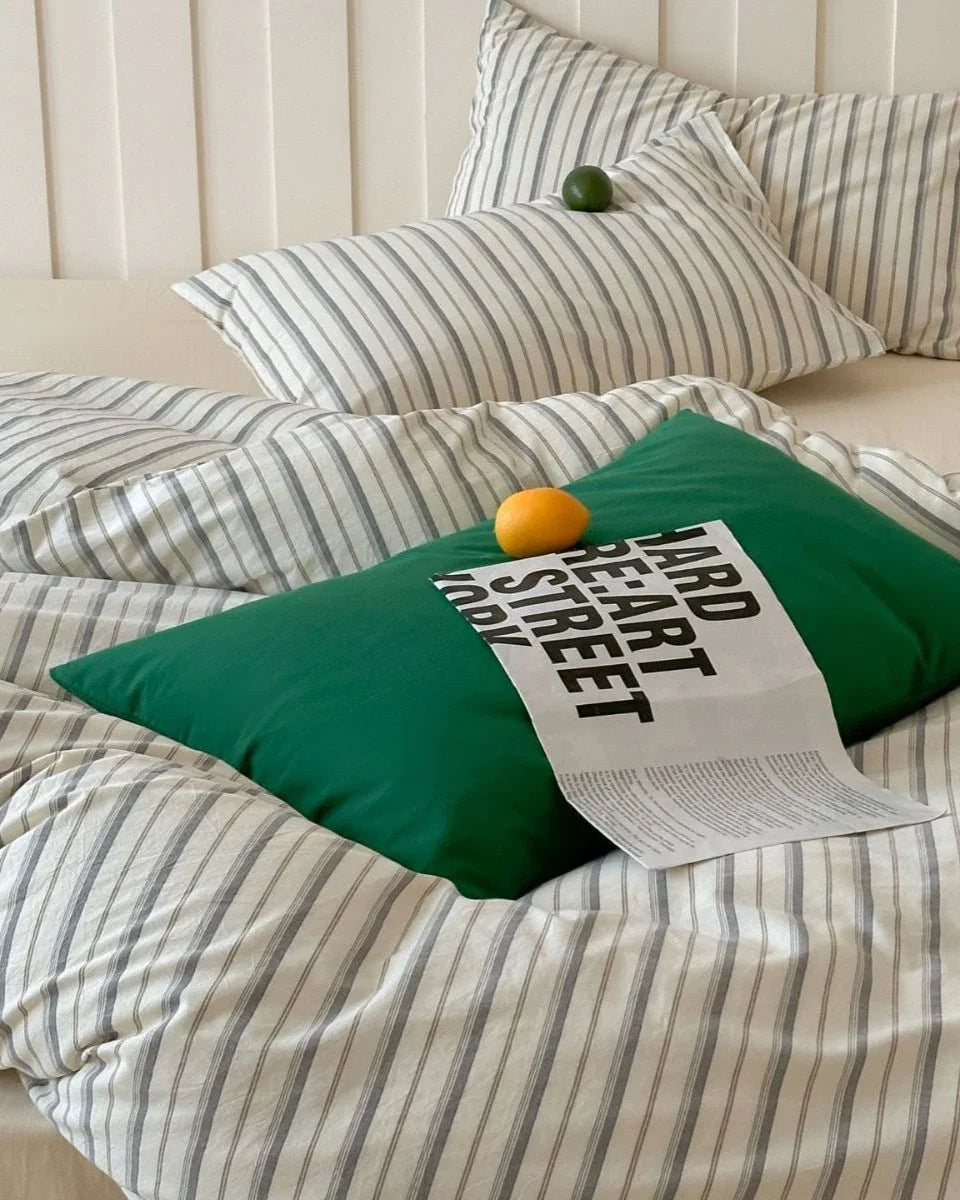 Parker Minimalist Striped Bedding Set / Blue Ever Lasting