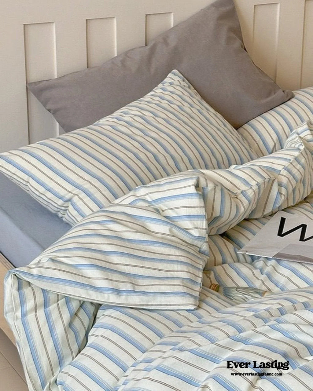 Parker Minimalist Striped Bedding Set / Pink Ever Lasting