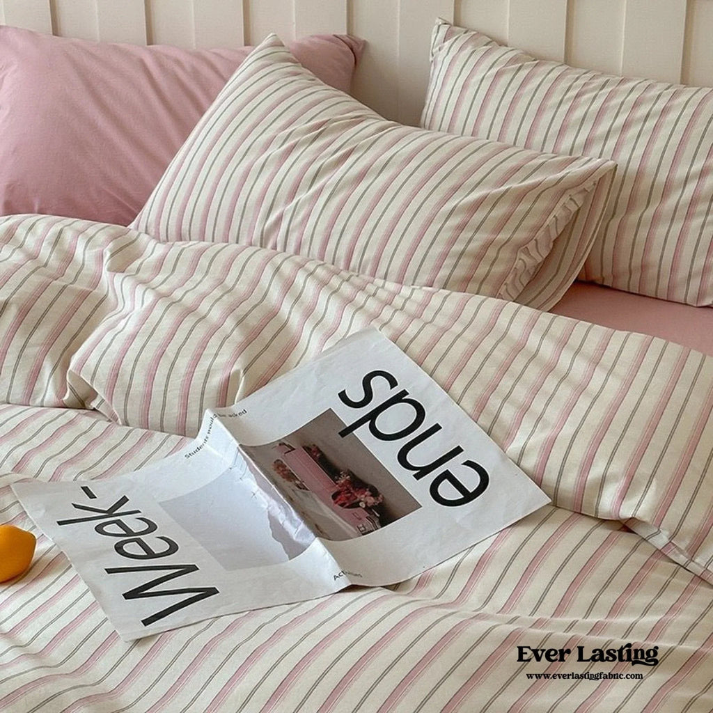 Parker Minimalist Striped Bedding Set / Pink Ever Lasting