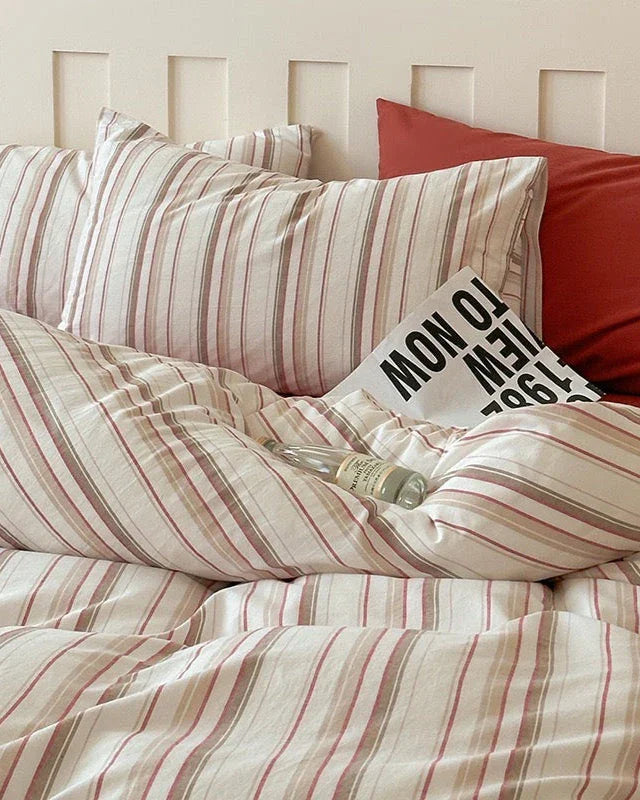 Parker Minimalist Striped Bedding Set / Pink Ever Lasting