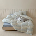 Parker Minimalist Striped Bedding Set / Pink Ever Lasting