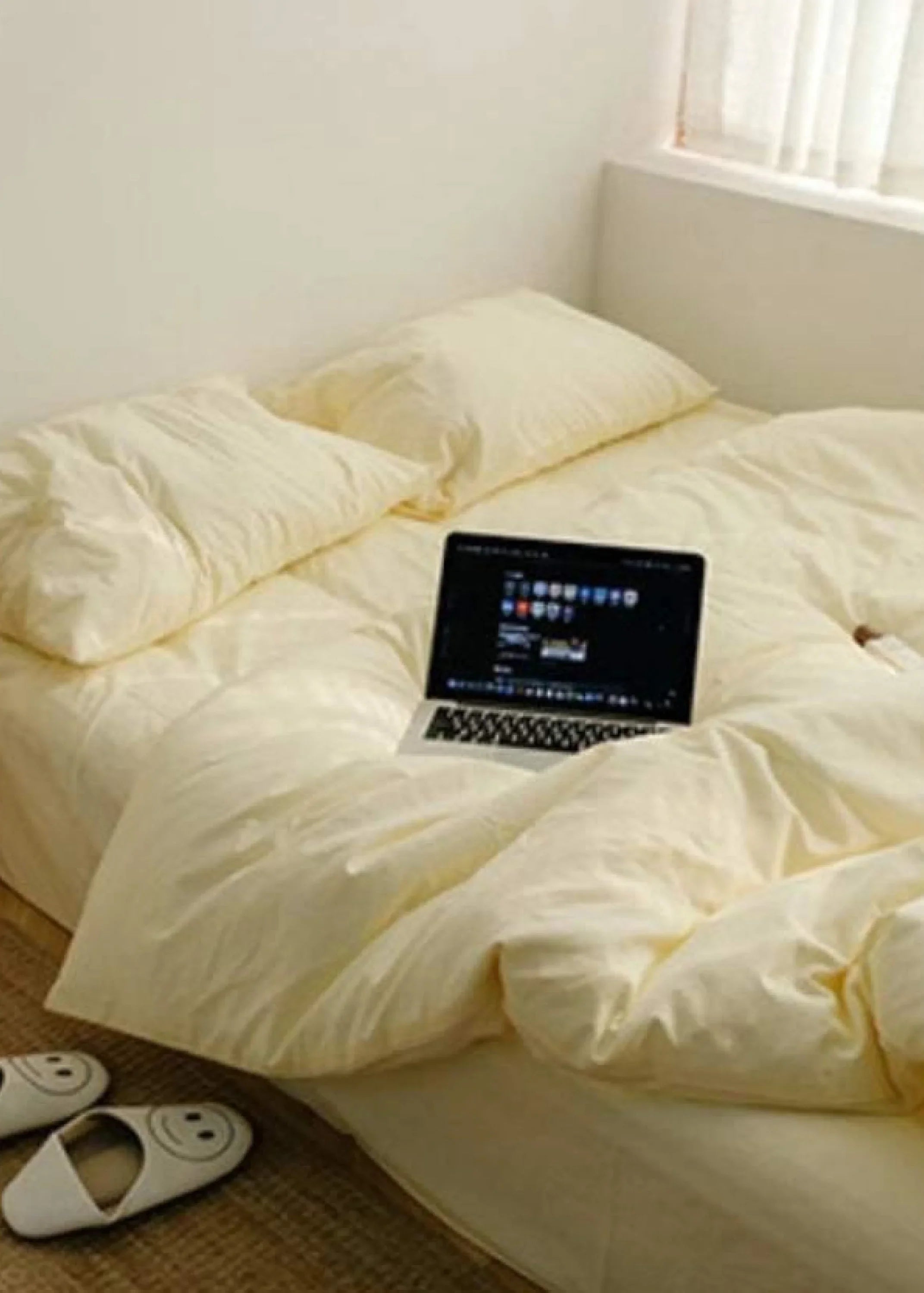 Pastel Duvet Cover / Yellow Ever Lasting