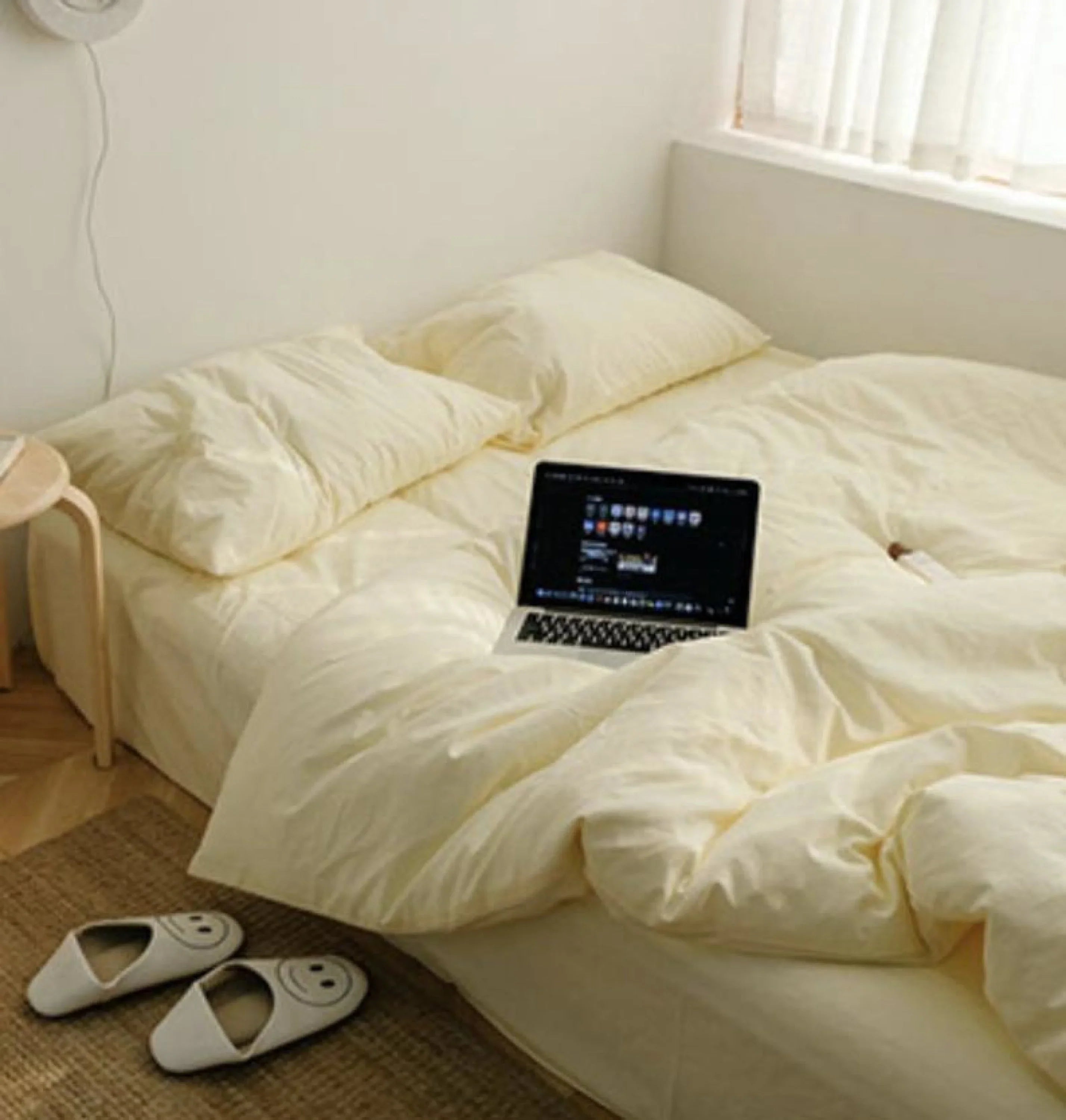 Pastel Duvet Cover / Yellow Ever Lasting