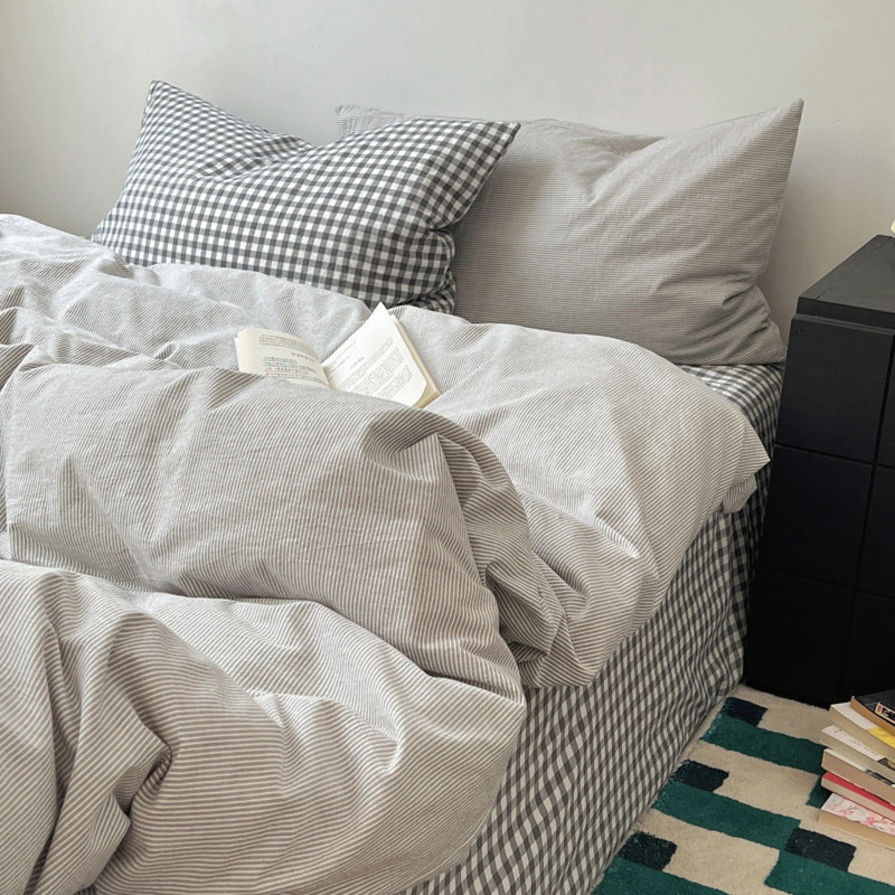 Peekaboo Gingham Stripe Bedding Set / Mint Green Ever Lasting