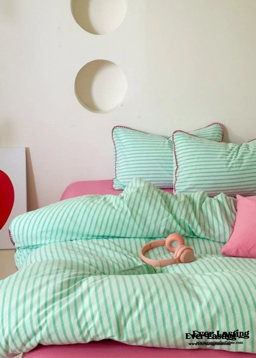 Pepper Candy Stripe Bedding Set / Fuchsia Ever Lasting