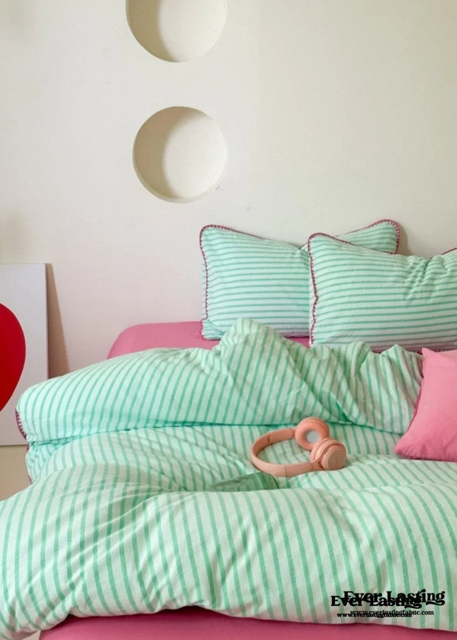 Pepper Candy Stripe Bedding Set / Fuchsia Ever Lasting